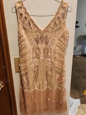 Beaded V-Neck Flapper Dress in Blush - Elegant Fringe Evening Dress